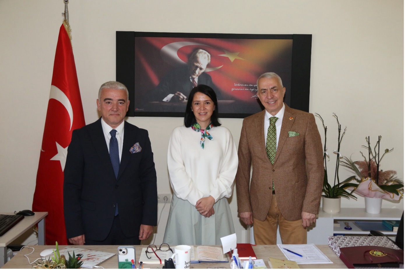 Çukurova Gazeteciler Cemiyeti’nden, Çukurova Üniversitesi İletişim Fakültesi’ne Anlamlı Ziyaret