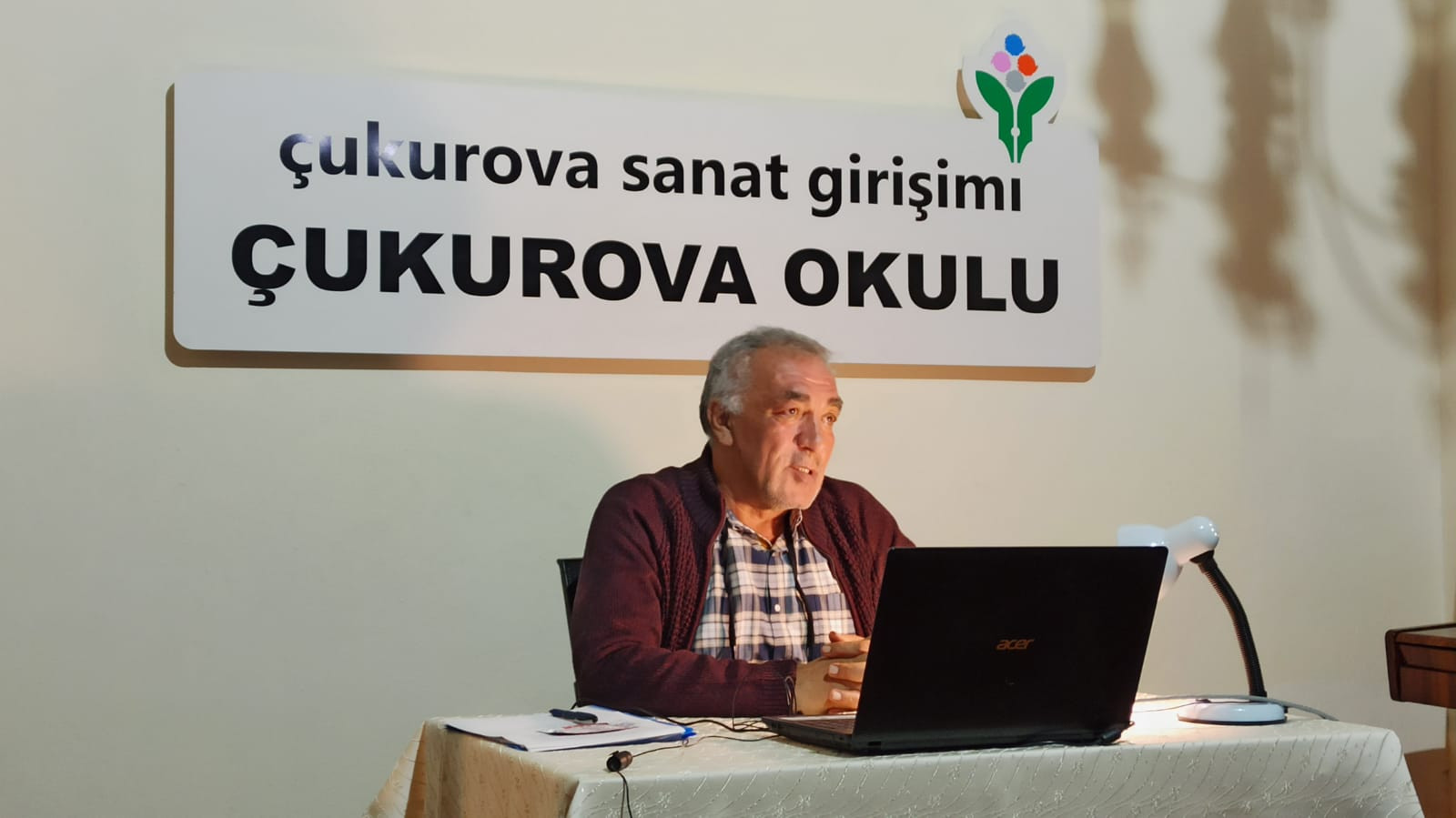 Doç. Dr. İlker Özdemir “Tarihten Bugüne Etik Düşünce” konferansı verdi